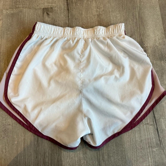 Nike Dri-FIT Tempo Running Shorts Women’s Small White Maroon - Picture 5 of 6